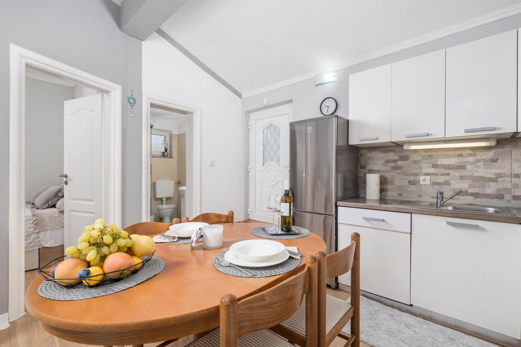 Apartman Slavica Rijeka Exterior foto