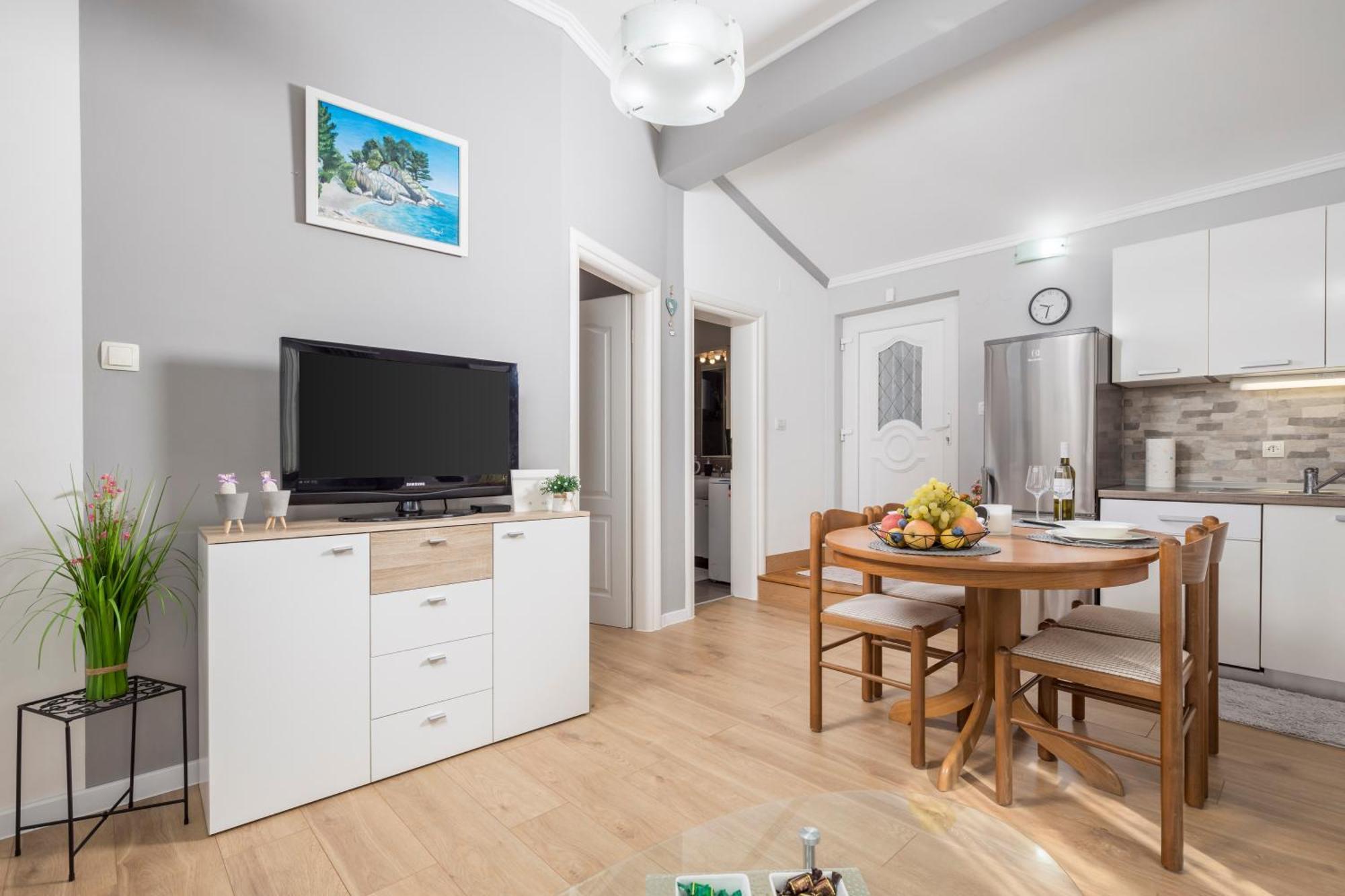 Apartman Slavica Rijeka Exterior foto