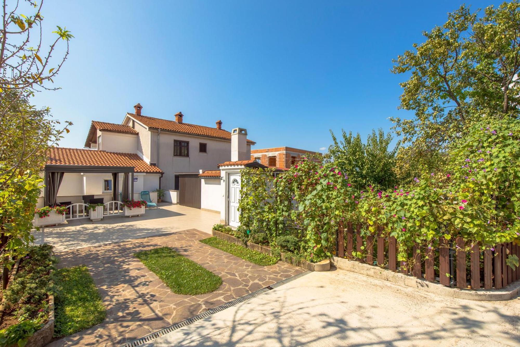 Apartman Slavica Rijeka Exterior foto